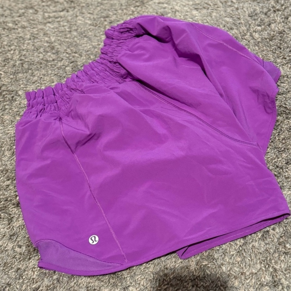 Lululemon Athletica Women's Purple Shorts Size 12